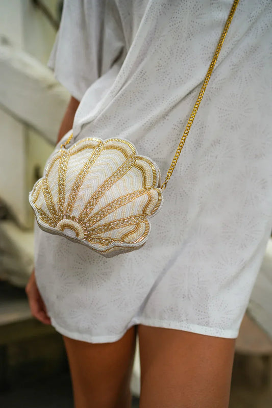 ✨Meet the Siren Purse – A Timeless Treasure of Beaded Elegance ✨