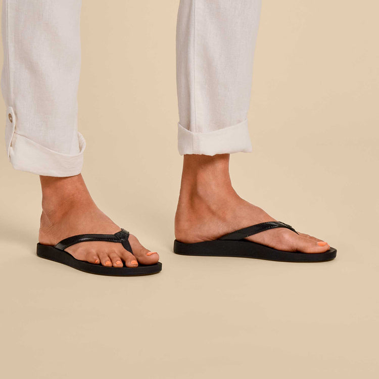 Puawe Women's Beach Sandal