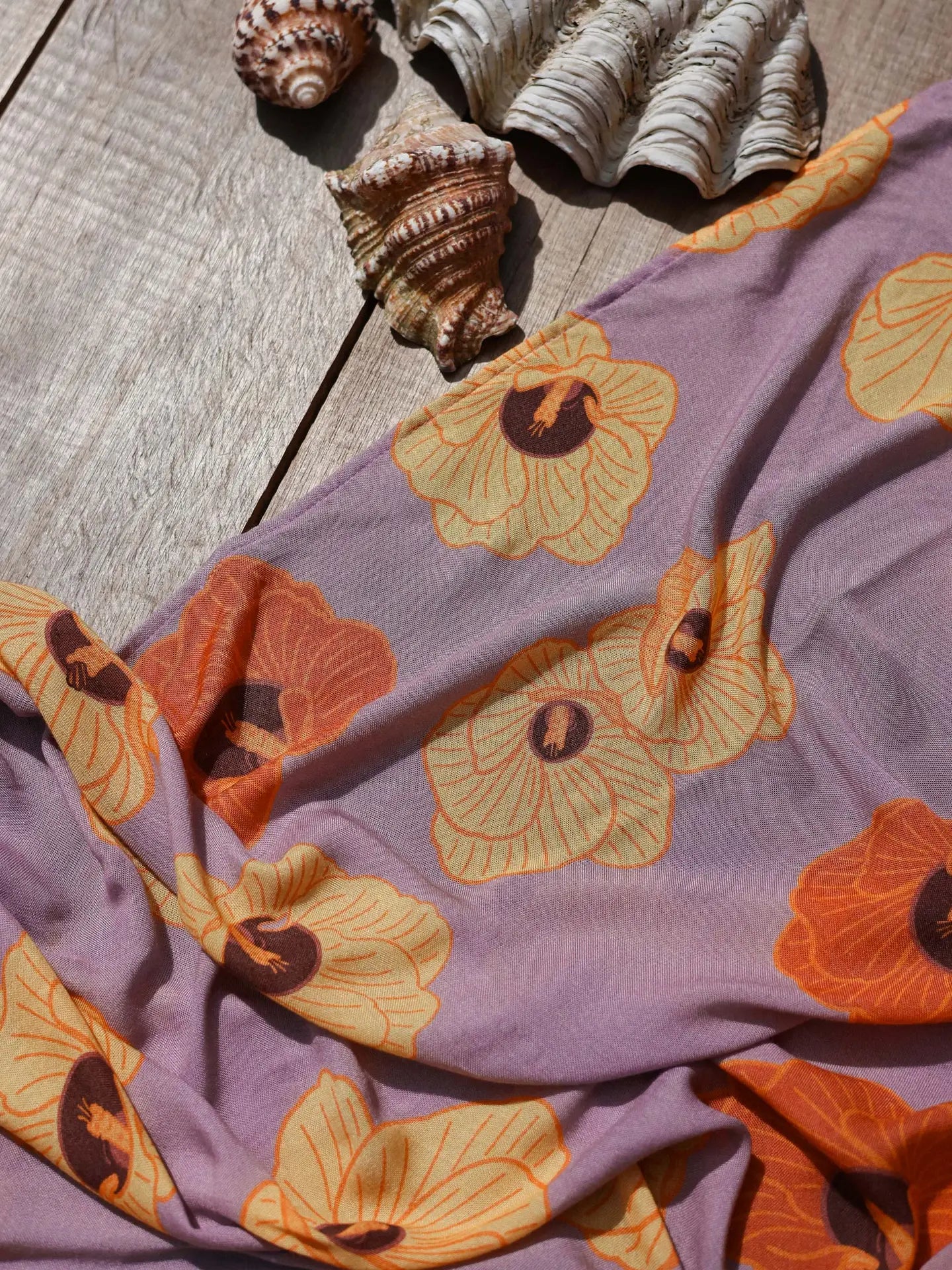 Tag Aloha Co. Pareo – Hau Blossom