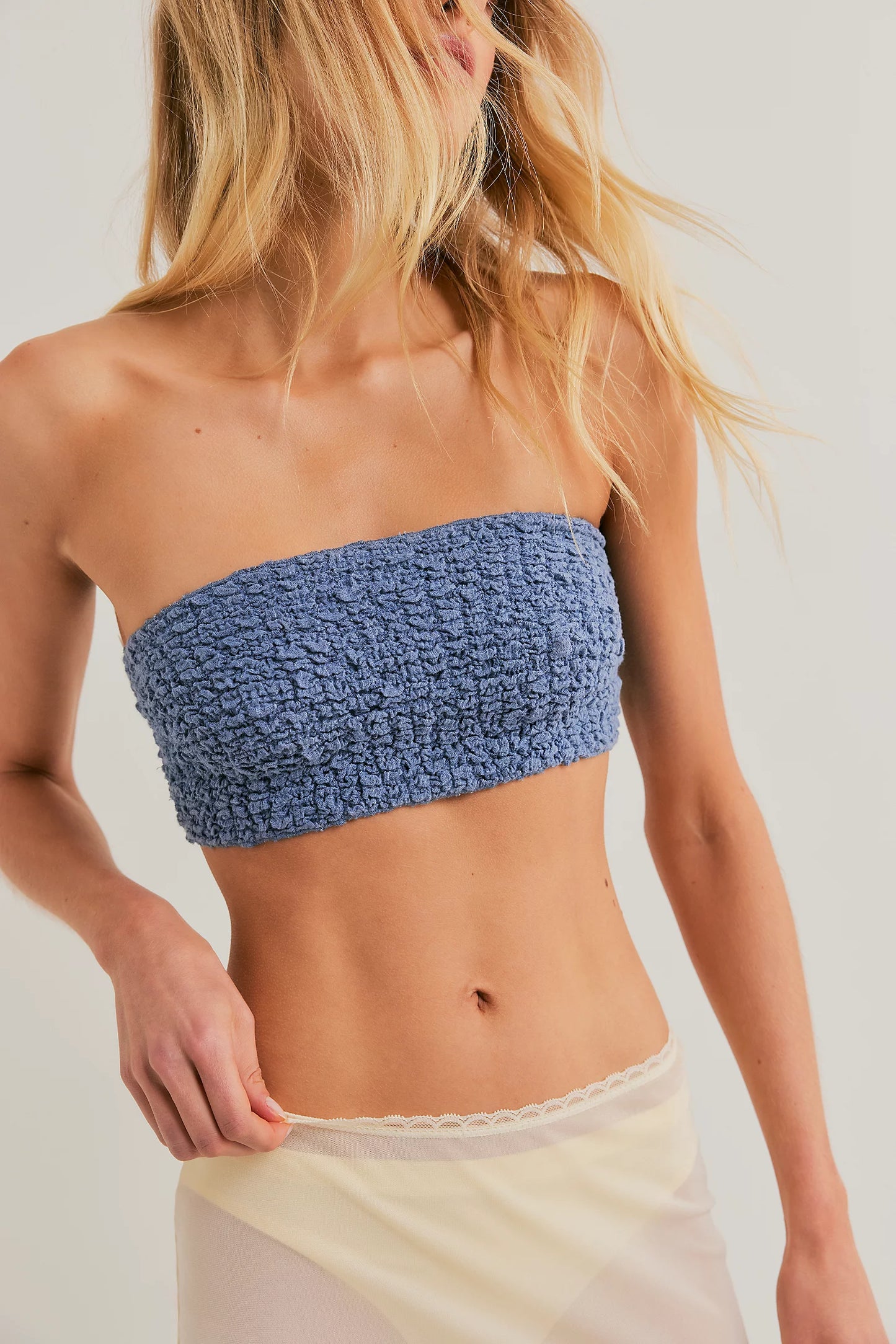 Bea Bandeau