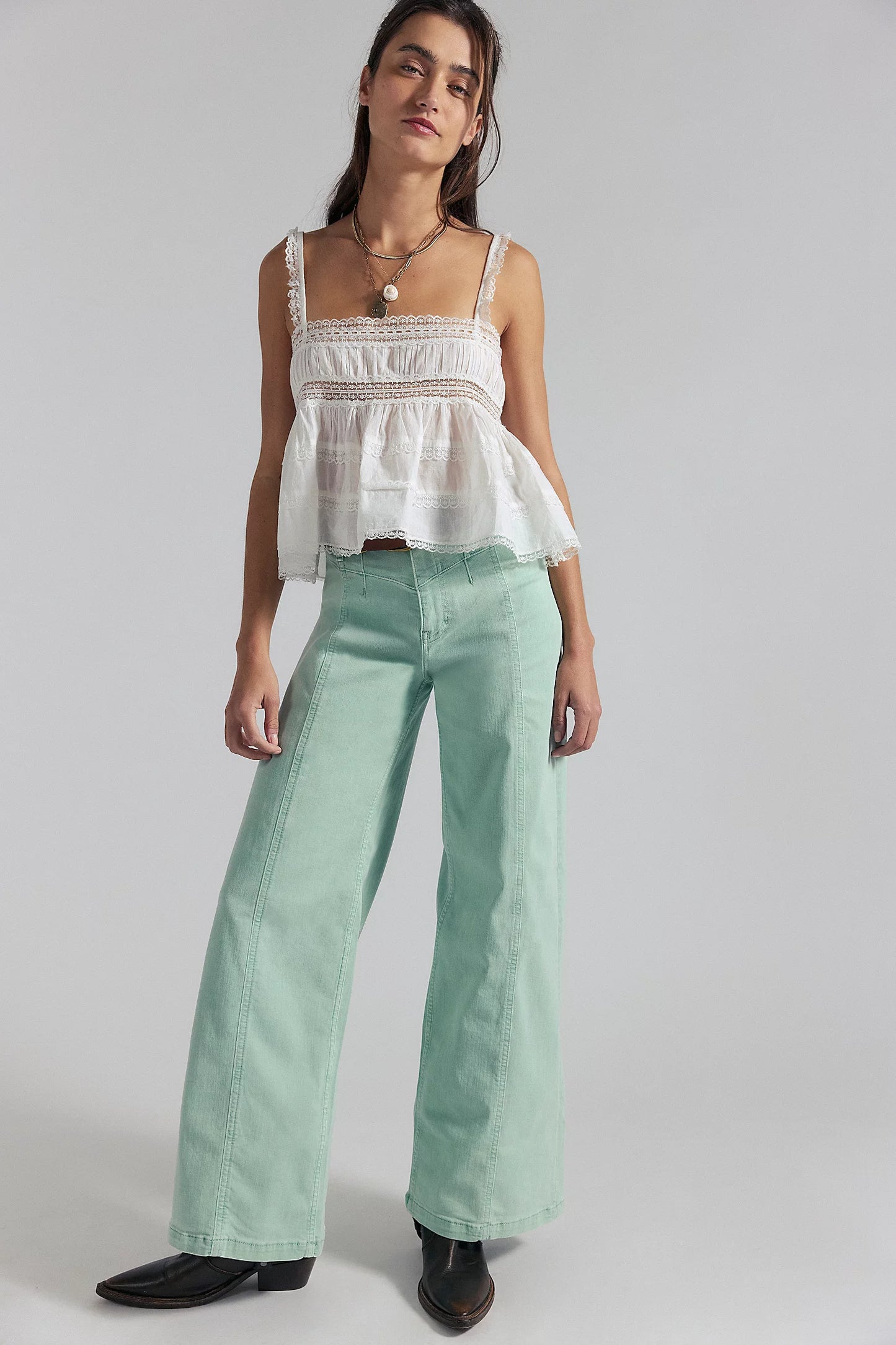 Libre Wide-Leg Jeans - Cameo Green