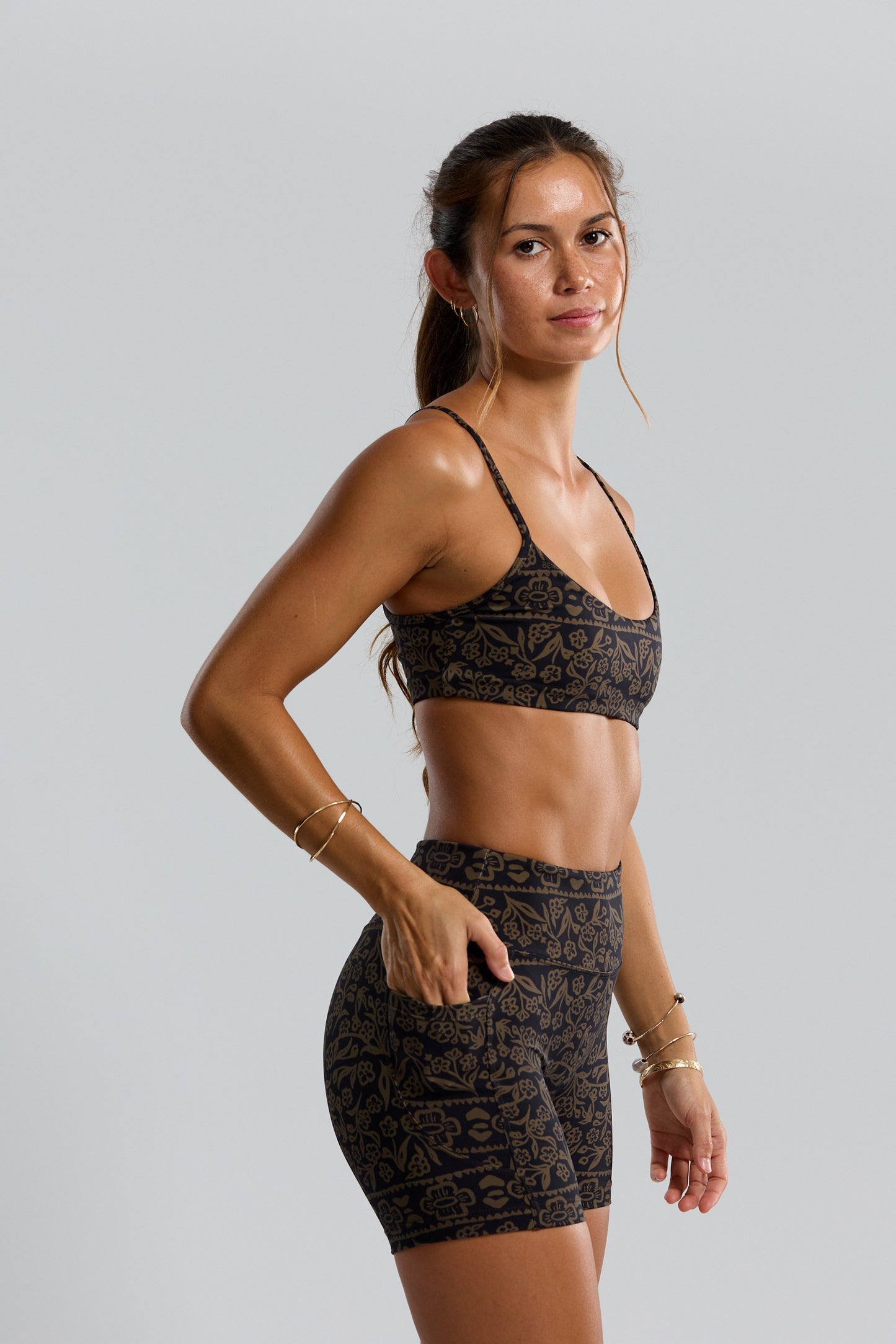 The Sports Bra - Brown Batik