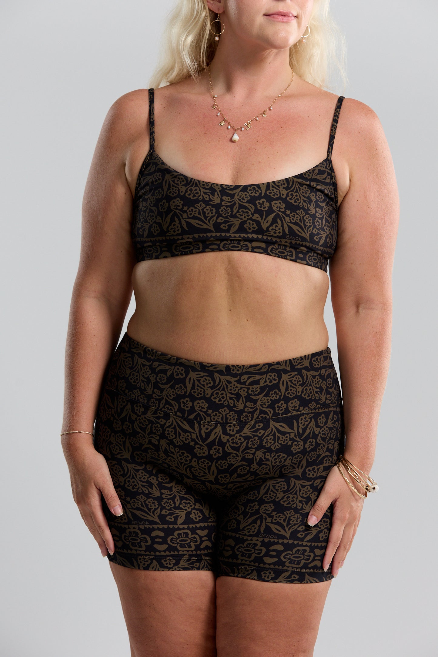 The Sports Bra - Brown Batik