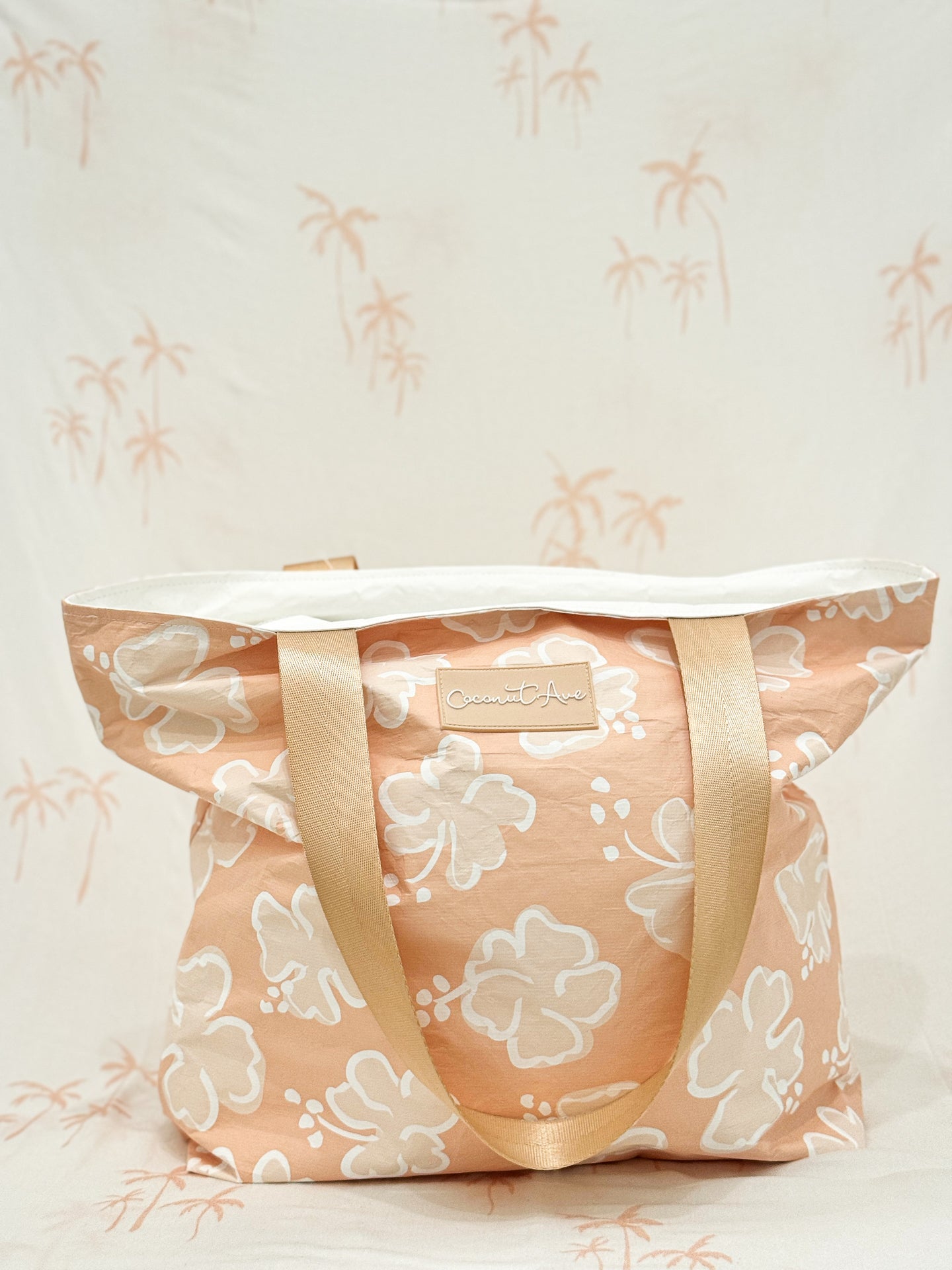 Tyvek Beach Tote - Frisky Biscus