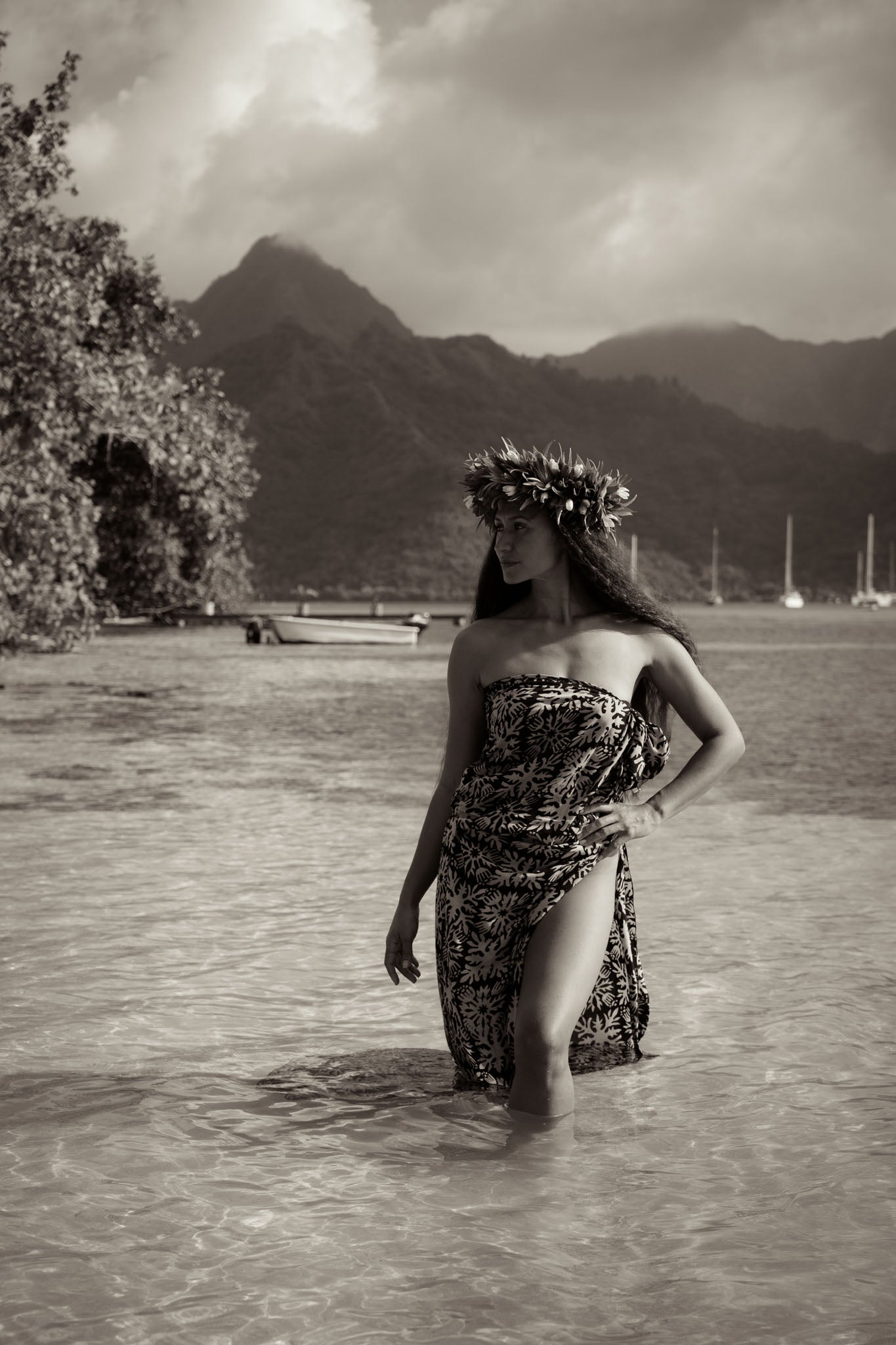 Lux Pareo - Vintage Aloha Black Pearl