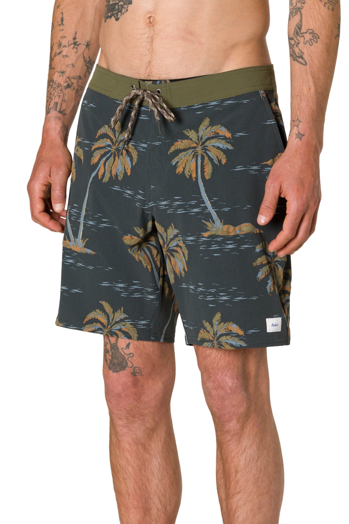 Vincent Hybrid Trunk - Black Wash