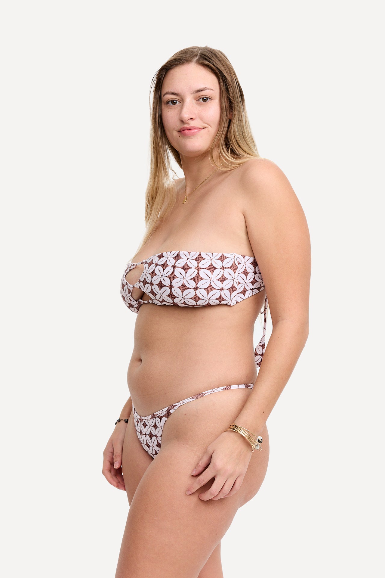 India Top - Cowrie Basket