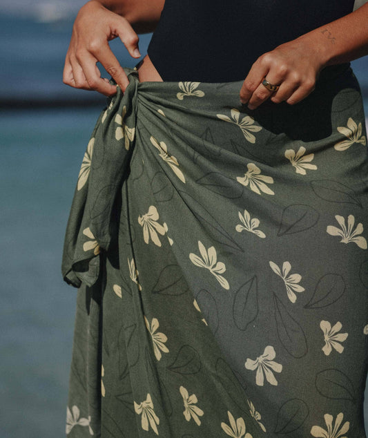 Tag Aloha Co. Pareo - Naupaka