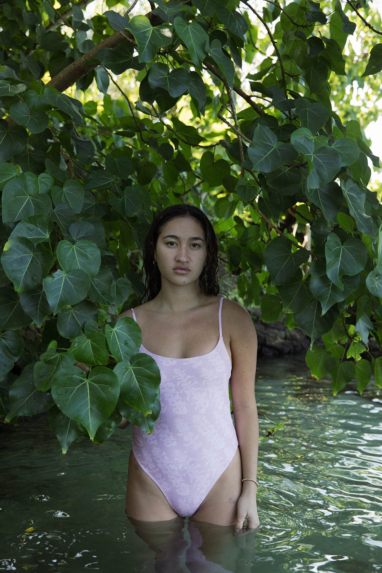 Stevee One Piece - Liko Lotus